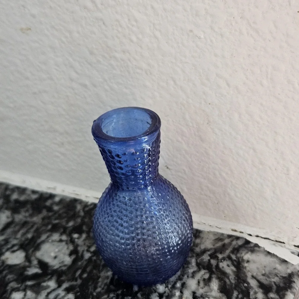 Vintage Cobalt Blue Hobnail Bud Vase Made in Taiwan‎ Mini Shelf Decor